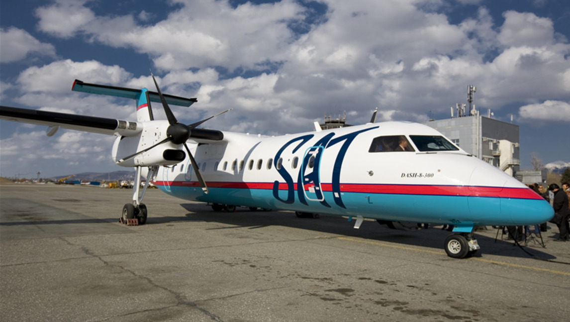 Якутия Dhc 8 400 Самолет Фото